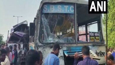 हादसा 27 लोग घायल हादसा तब हुआ जब दीघा से कोलकाता जा रही थी बस... 3