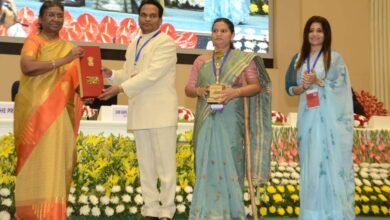 भूमि प्रबंधन के लिए देश के शीर्ष जिलों में, बेमेतरा और सरगुजा ने बनाई जगह...... 13