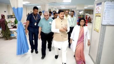 नागरिकों के बेहतर स्वास्थ्य के लिये प्रतिबद्ध है सरकार 15 नागरिकों के बेहतर स्वास्थ्य के लिये प्रतिबद्ध है सरकार