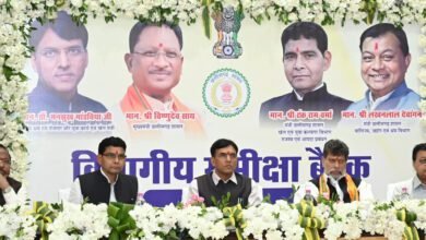 प्रदेश के ईएसआईसी अस्पतालों की व्यवस्थाएं होंगी दुरूस्त : केंद्रीय मंत्री डॉ. मांडविया 11 प्रदेश के ईएसआईसी अस्पतालों की व्यवस्थाएं होंगी दुरूस्त