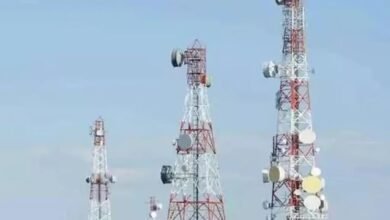 Jio, Airtel drive telecom subscriber