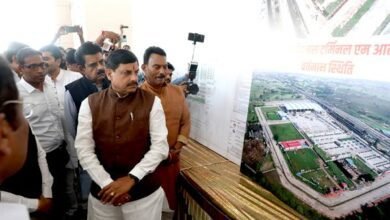 मुख्यमंत्री ने किया बस टर्मिनल का निरीक्षण