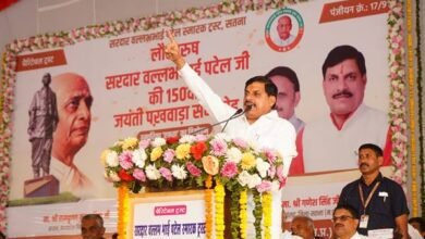 सरदार पटेल ने अंग्रेजों द्वारा विभक्त भारत को अखण्ड बनाया: मुख्यमंत्री डॉ. यादव 8 सरदार पटेल के किसान कल्याण की भावना का ही मूर्त रूप है अमूल दुग्ध संघ