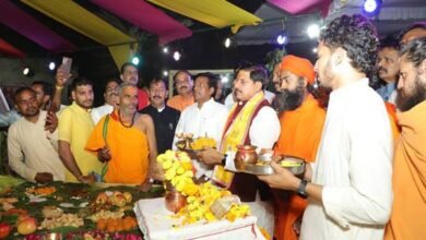 प्रकृति के महत्व एवं गाँव की संस्कृति को भगवान श्रीकृष्ण ने प्रतिष्ठित किया : मुख्यमंत्री डॉ. यादव 7 गोवर्धन और गौ-पूजा कर प्रदेश की सुख-समृद्धि के लिये की कामना