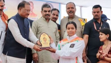 भगवान सहस्त्रबाहु के लोक कल्याण के रास्ते पर आगे बढ़ रही है छत्तीसगढ़ सरकार: मुख्यमंत्री श्री विष्णु देव साय 1 भगवान सहस्त्रबाहु जयंती कार्यक्रम में शामिल हुए मुख्यमंत्री