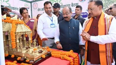 मुख्यमंत्री श्री विष्णु देव साय का बस्तरिया अंदाज में स्वागत हुआ 7 मुख्यमंत्री श्री विष्णु देव साय का बस्तरिया अंदाज में स्वागत हुआ