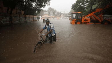 तमिलनाडु में बारिश और बाढ़ का कहर जारी 10