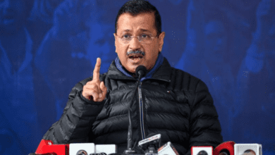 केजरीवाल के बंगले पर बीजेपी का हमला: "अनियमितता" का आरोप 8