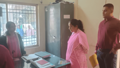 निगम जोन 5 जोन कमिश्नर श्रीमती राजेश्वरी पटेल ने जोन कार्यालय के सभी विभागों का किया औचक निरीक्षण 15