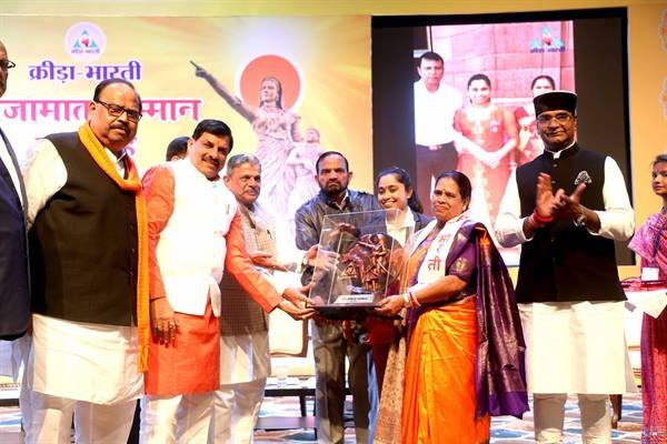 जिजामाता ने सिखाया कि दृढ़ संकल्प और साहस से असंभव को भी संभव किया जा सकता है : मुख्यमंत्री डॉ. यादव 1