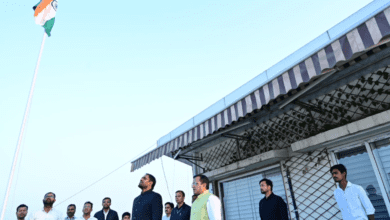 गणतंत्र दिवस पर रायपुर स्मार्ट सिटी लिमिटेड कार्यालय में प्रबंध संचालक एवं निगम आयुक्त श्री अबिनाश मिश्रा ने फहराया राष्ट्रध्वज तिरंगा 10