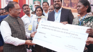 महतारी वंदन योजना से हमारी माताओं और बहनों के चेहरे पर आई मुस्कान हमारे कार्य की सार्थकता - मुख्यमंत्री श्री विष्णुदेव साय 20