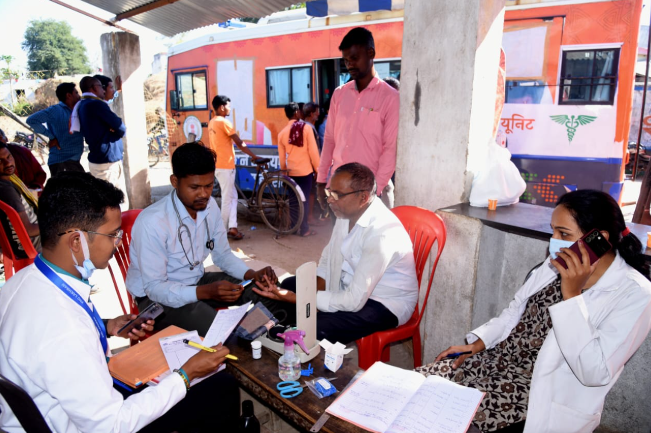 ग्राम लोफंदी, थाना कोनी तहसील बिलासपुर में 7 से 8 व्यक्तियों की मृत्यु पर जिला प्रशासन ने त्वरित लिया संज्ञान 1