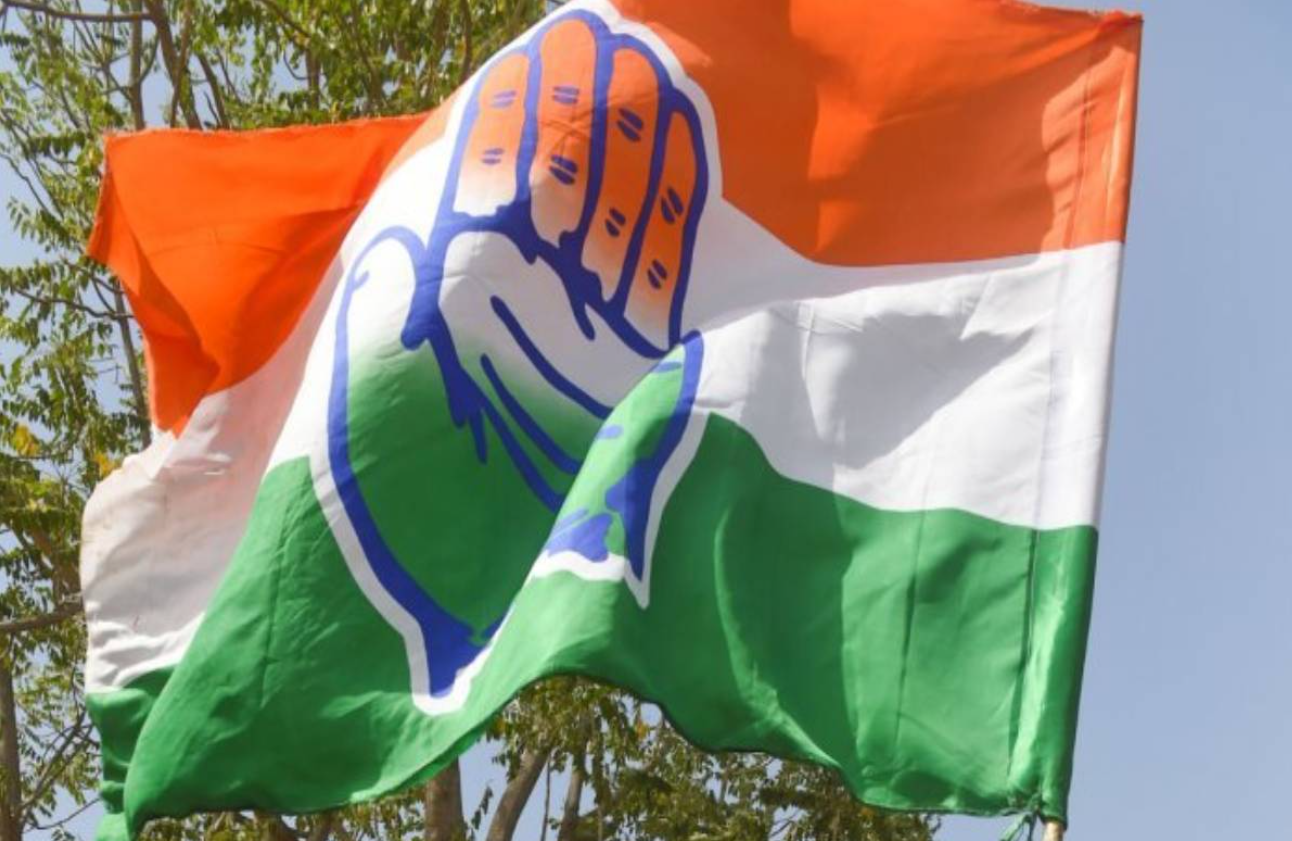 पाटन में कांग्रेस नेता के घर से बड़ी मात्रा में शराब मिलने पर भाजपा का भूपेश बघेल पर हमला 1