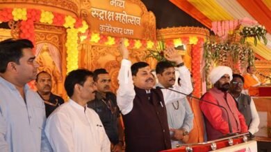 राष्ट्र निर्माण में संतों और गुरूओं की भूमिका अत्यंत महत्वपूर्ण : मुख्यमंत्री डॉ. यादव 11