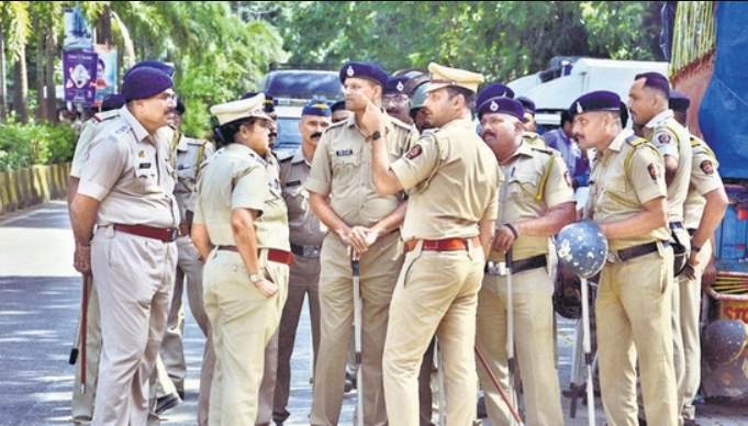 इंदौर पुलिस पर गंभीर आरोप: शिकायत करने गए शख्स को थाने में झाड़ू लगवाया, फिर हुई मौत 1