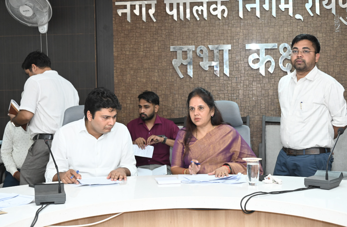 गर्मी में सुगम जलापूर्ति सुनिश्चित करने के निर्देश, महापौर और आयुक्त ने की तैयारियों की समीक्षा 1