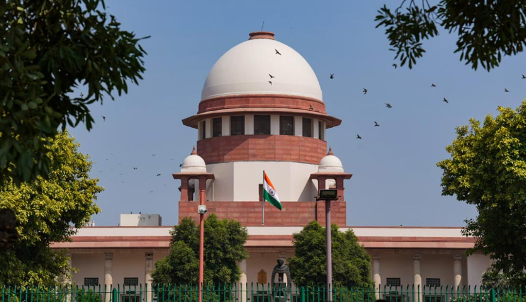 क्या सोशल मीडिया से दूर होंगे छोटे बच्चे? सुप्रीम कोर्ट ने टाल दी याचिका, सरकार पर छोड़ा फैसला 1