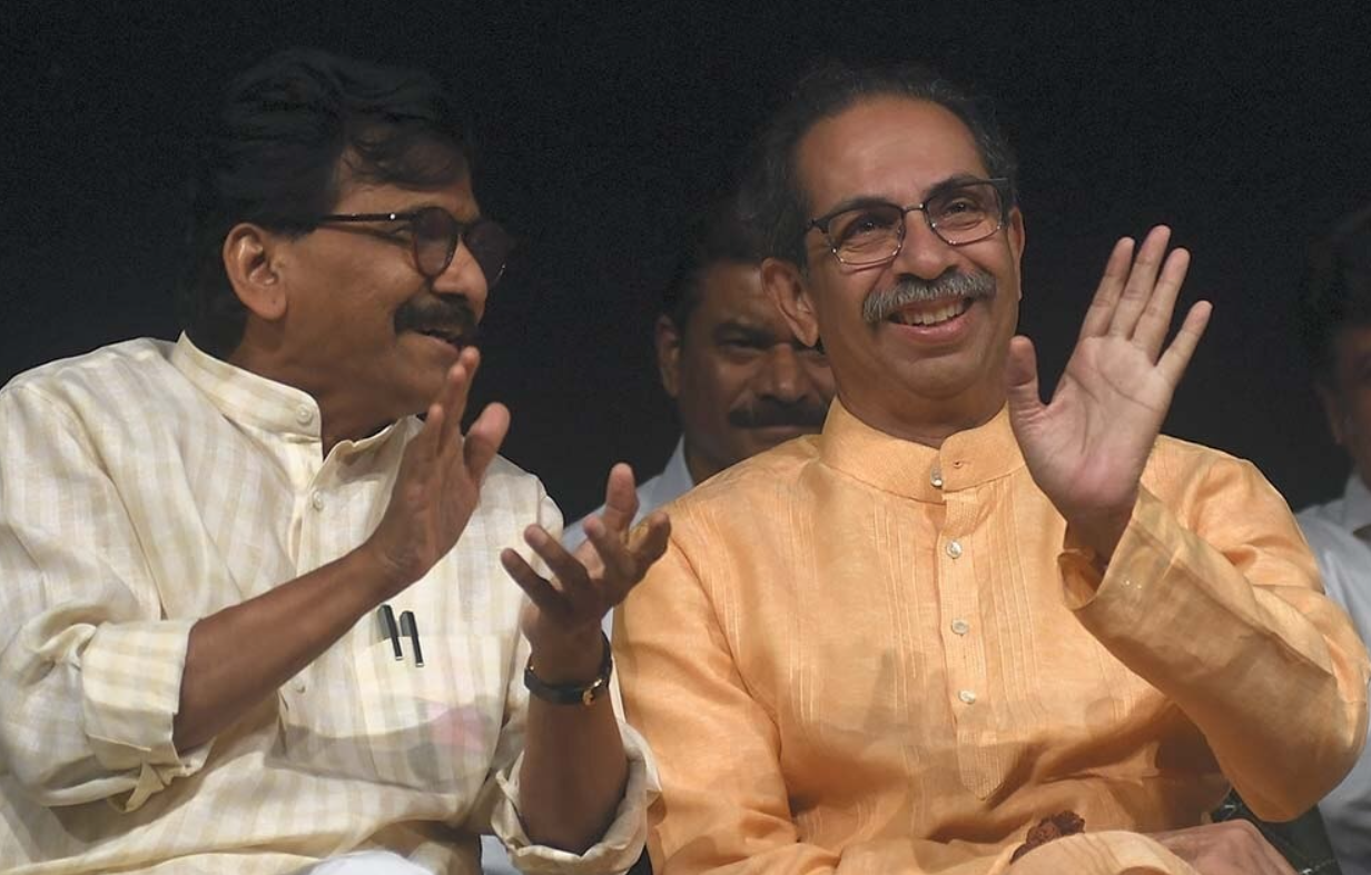 "राज ठाकरे से मेल-मिलाप को लेकर उद्धव ठाकरे का रुख काफी सकारात्मक: संजय राउत" 1
