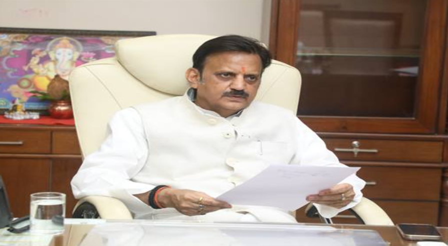 चिकित्सकीय सेवाओं को सुदृढ़ करने के लिए समयानुसार नर्सिंग एवं पैरामेडिकल स्टाफ की नियुक्तियाँ सुनिश्चित करें : उप मुख्यमंत्री शुक्ल 1