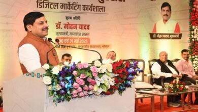 लोकतांत्रिक व्यवस्था को मजबूत करने का प्रभावी माध्यम है सोशल मीडिया : मुख्यमंत्री डॉ. यादव 16