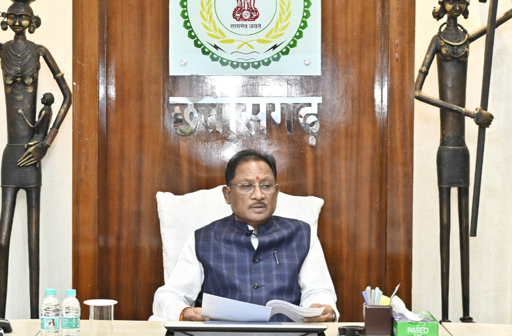 मुख्यमंत्री साय ने केंद्रीय गृहमंत्री के छत्तीसगढ़ प्रवास की तैयारियों की समीक्षा की 1