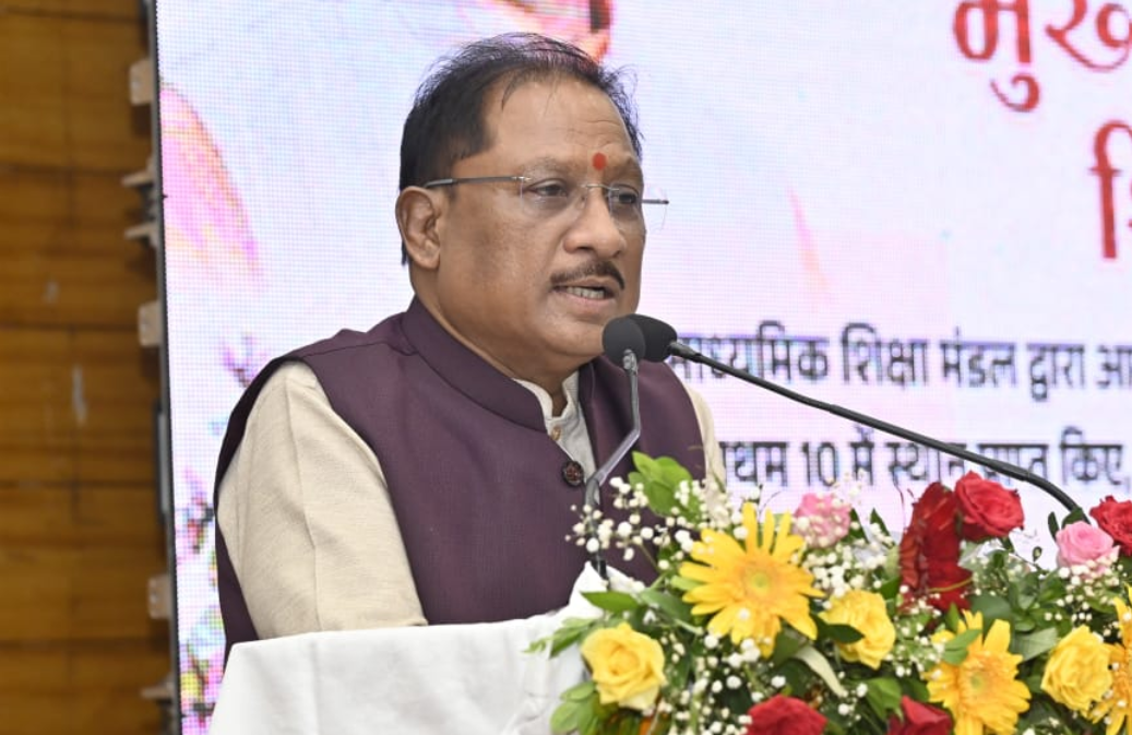 श्रमिक परिवारों के सशक्तिकरण और उत्थान के लिए समर्पित है हमारी सरकार : मुख्यमंत्री विष्णु देव साय 1